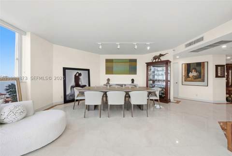 3801 NE 207th St 1203, Aventura FL - photo 8 of 40