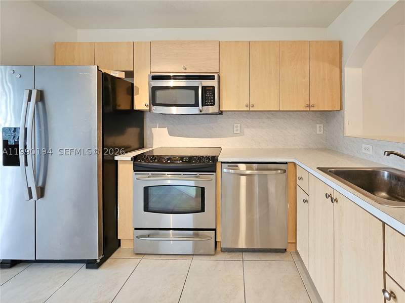 2 bedroom Condominium at 2651 SE 12th Rd 105, Venetia Gardens Condo, Homestead — photo 2