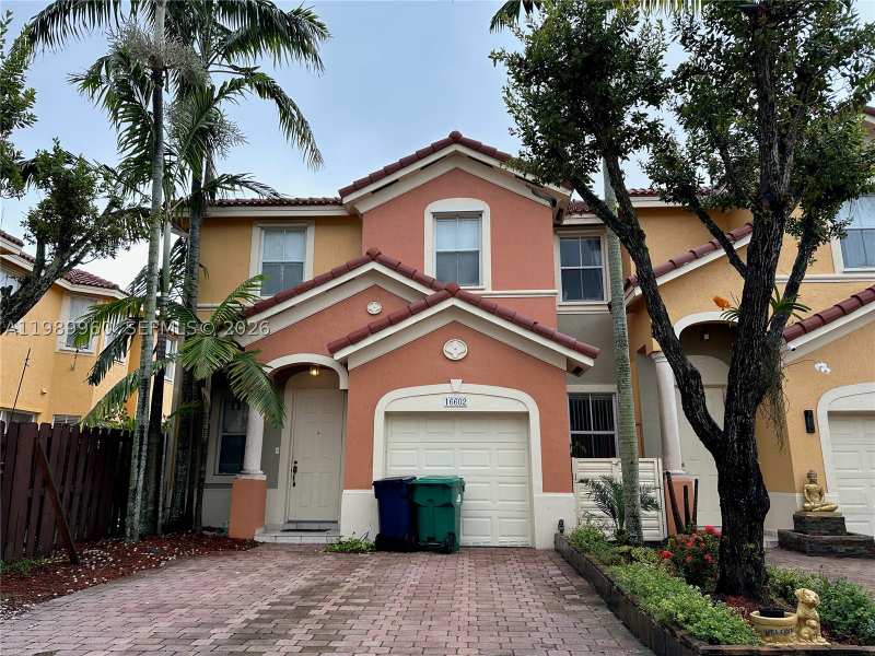 3 bedroom Townhouse at 16602 SW 78th Ter, Kendalland, Miami — photo 1