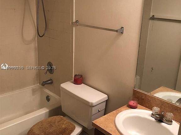 2 bedroom Condominium at 7235 NW 179th St 103, Villa Bellini Condo, Hialeah — photo 5