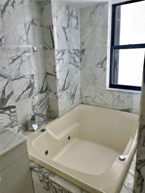 441 Valencia Ave 803, Coral Gables FL - photo 14 of 28