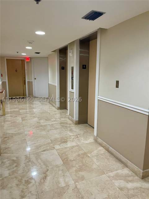 441 Valencia Ave 803, Coral Gables FL - photo 18 of 28