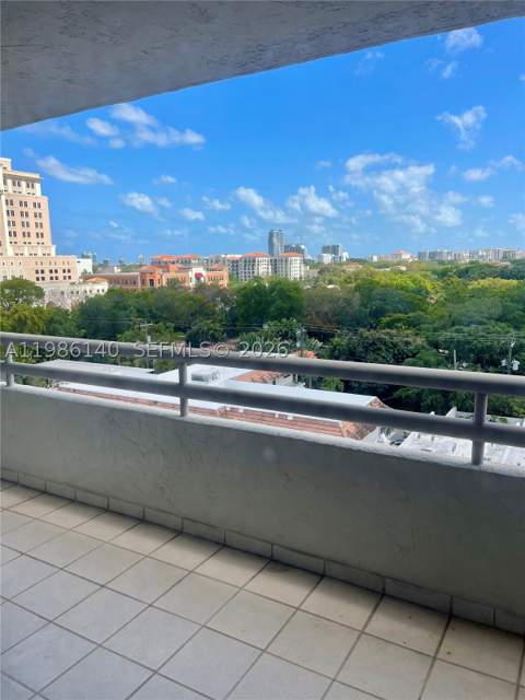 441 Valencia Ave 803, Coral Gables FL - photo 19 of 28