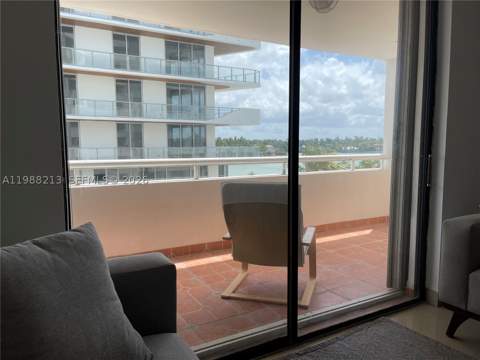 6820 Indian Creek Dr 3B, Miami Beach FL - photo 6 of 28