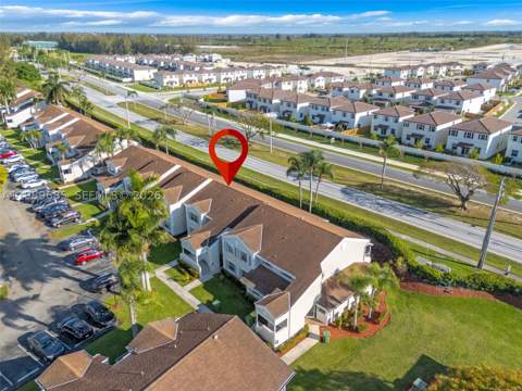 2274 SE 27th Dr 205-F, Homestead FL - photo 17 of 27