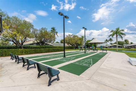 2274 SE 27th Dr 205-F, Homestead FL - photo 24 of 27