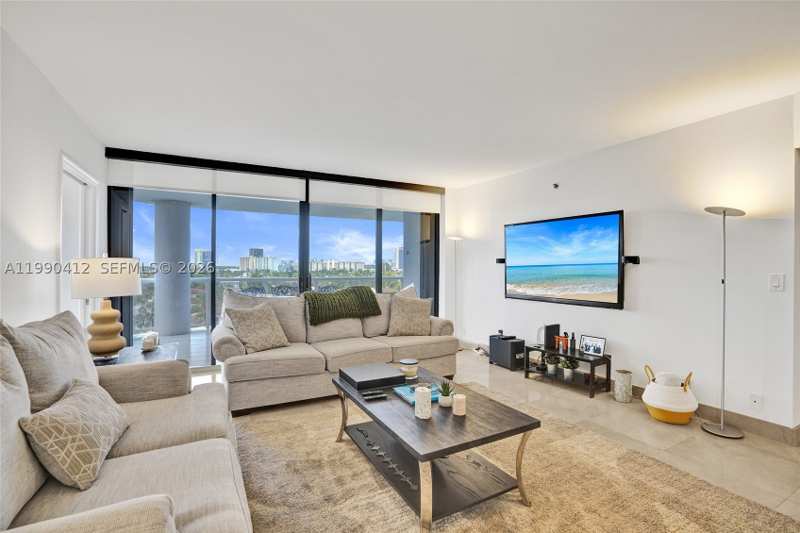3 bedroom Condominium at 3598 Yacht Club Dr 702, Harbor Tws At The Waterwa, Aventura — photo 1