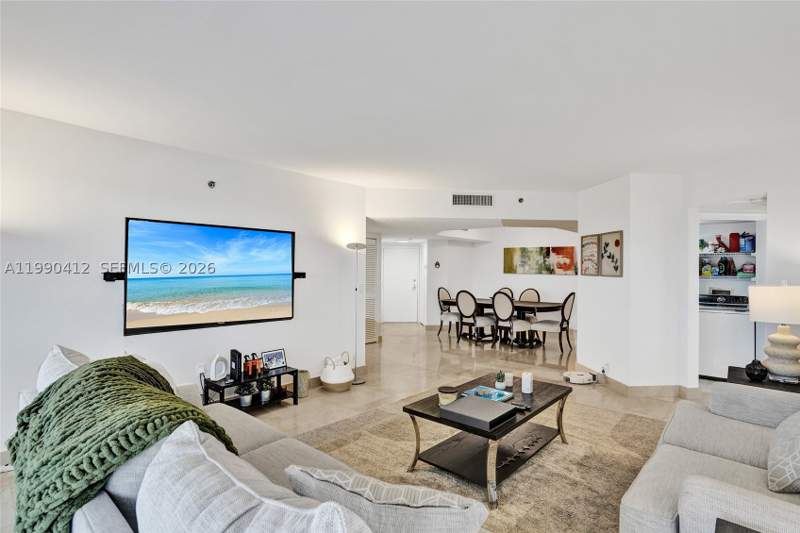 3 bedroom Condominium at 3598 Yacht Club Dr 702, Harbor Tws At The Waterwa, Aventura — photo 2
