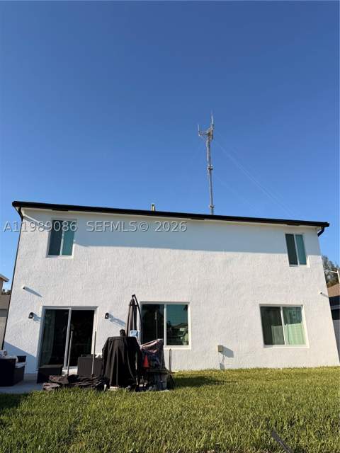 1236 NW 208th St, Miami Gardens FL - photo 8 of 50