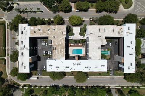 201 178th Dr 423, Sunny Isles Beach FL - photo 20 of 30