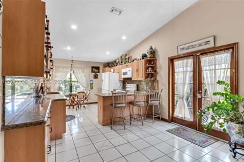 15012 SW 45th Ln, Miami FL - photo 10 of 43