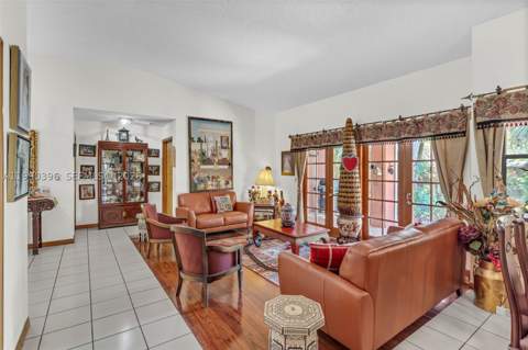 15012 SW 45th Ln, Miami FL - photo 7 of 43