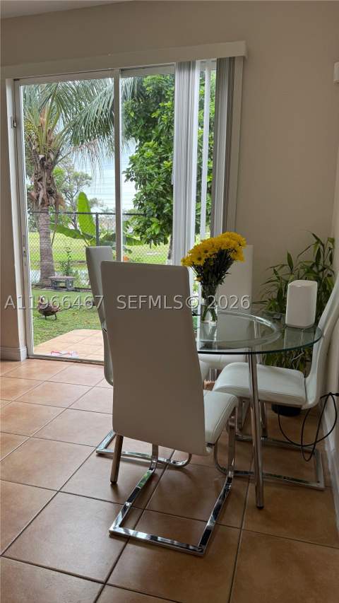 17720 NW 73rd Ave 105, Hialeah FL - photo 18 of 31