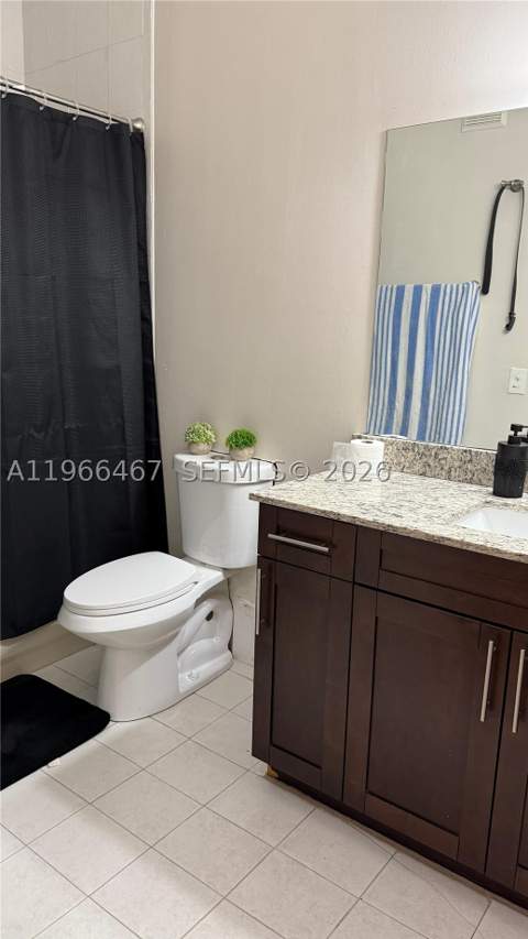 17720 NW 73rd Ave 105, Hialeah FL - photo 21 of 31