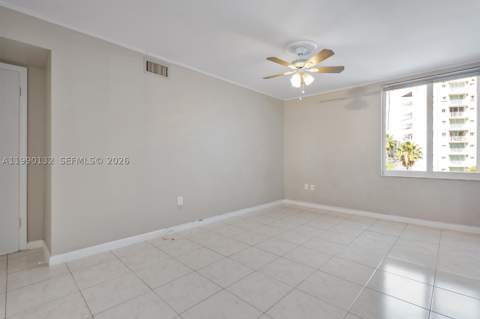 250 180th Dr 456, Sunny Isles Beach FL - photo 12 of 18