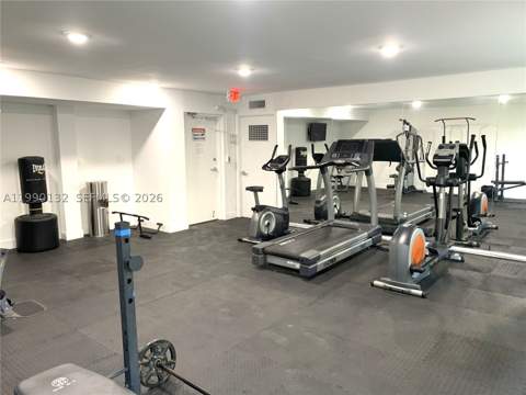250 180th Dr 456, Sunny Isles Beach FL - photo 18 of 18