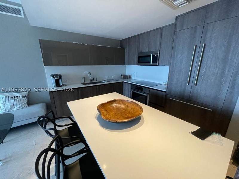 2 bedroom Condominium at 88 SW 7th St 3609, Rise Condo, Miami — photo 5