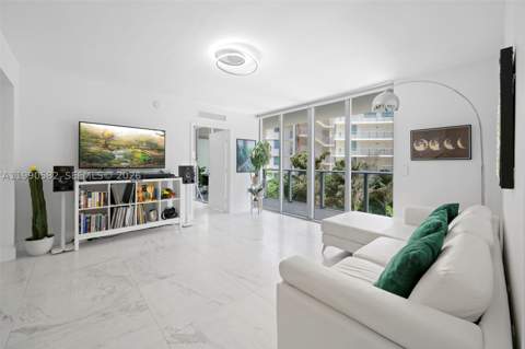 6610 Indian Creek Dr 406, Miami Beach FL - photo 8 of 22