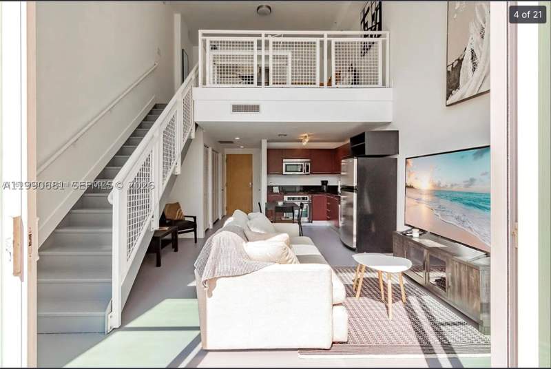 1 bedroom Condominium at 253 NE 2nd St 617, Vizcayne South Condo, Miami — photo 3