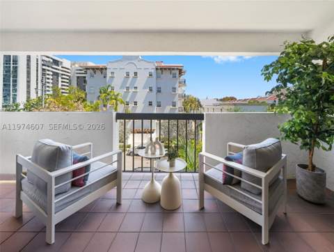 2600 Cardena St Ph4, Coral Gables FL - photo 23 of 89