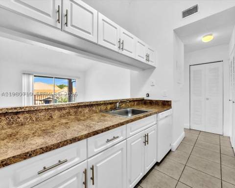15770 SW 106th Ter 303, Miami FL - photo 9 of 64
