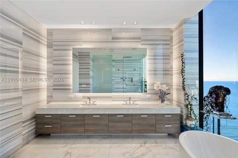 17141 Collins Ave 1801, Sunny Isles Beach FL - photo 8 of 48