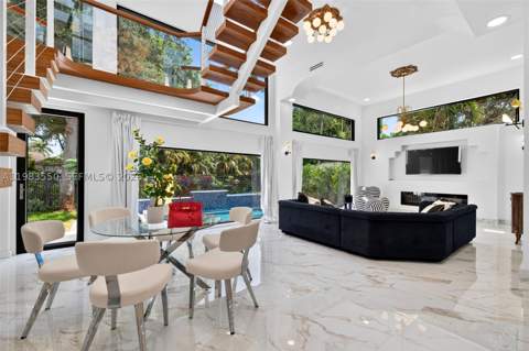941 NE 119th St, Biscayne Park FL - photo 23 of 118
