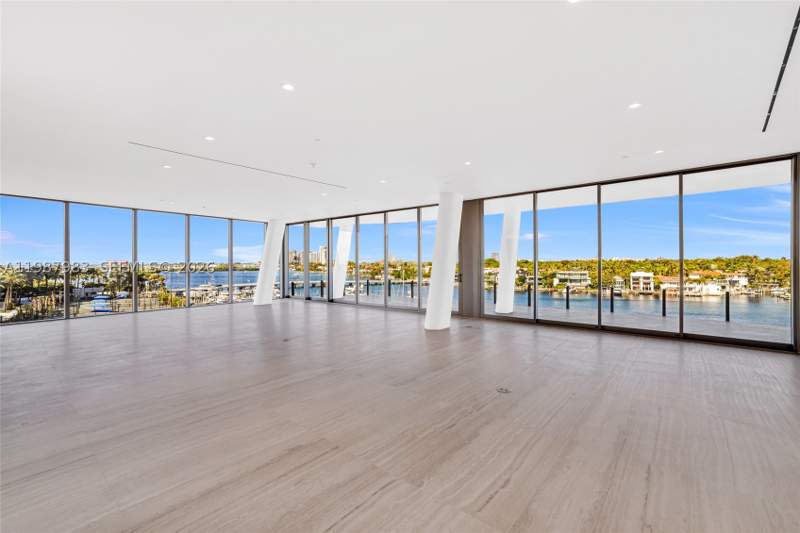 4 bedroom Condominium at 5 Grove Isle Dr S 504, Vita at Grove Isle, Coconut Grove — photo 3