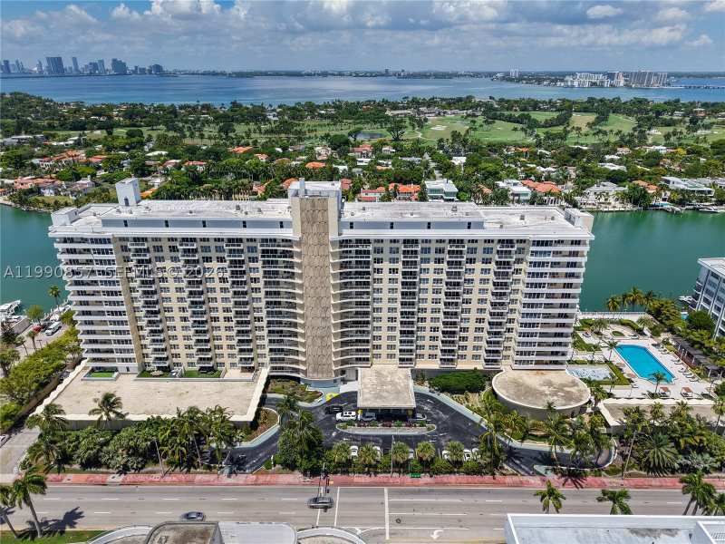 3 bedroom Condominium at 5600 Collins Ave 14K, 5600 Condo, Miami Beach — photo 1