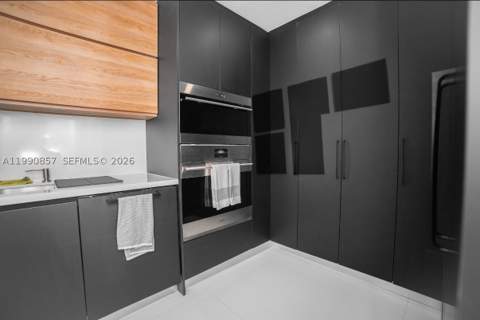 5600 Collins Ave 14K, Miami Beach FL - photo 10 of 45