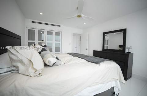 5600 Collins Ave 14K, Miami Beach FL - photo 22 of 45