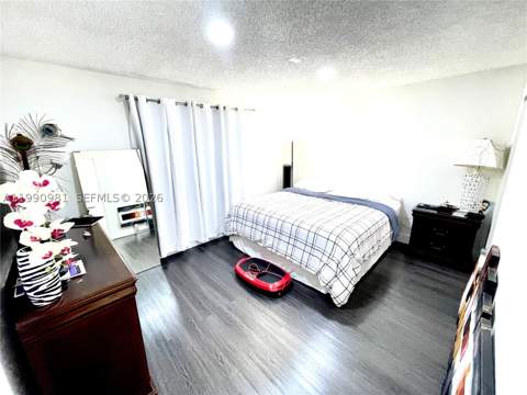 9403 SW 76th St Y17, Miami FL - photo 20 of 30