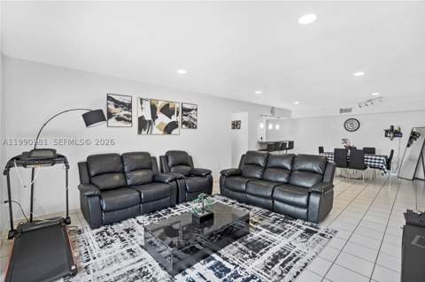 9403 SW 76th St Y17, Miami FL - photo 6 of 30