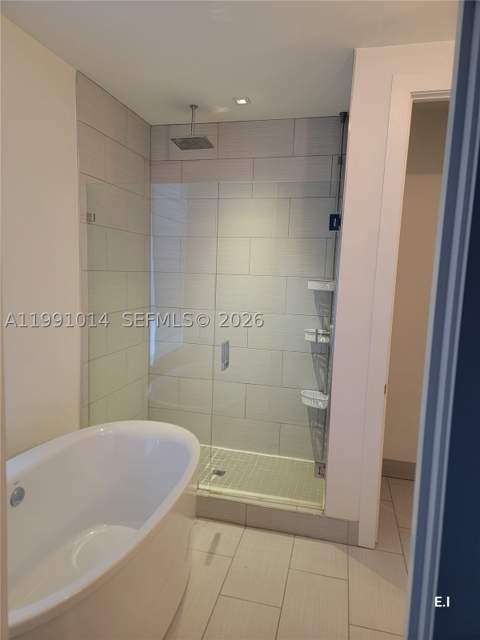 9133 NW 33rd St, Doral FL - photo 8 of 13