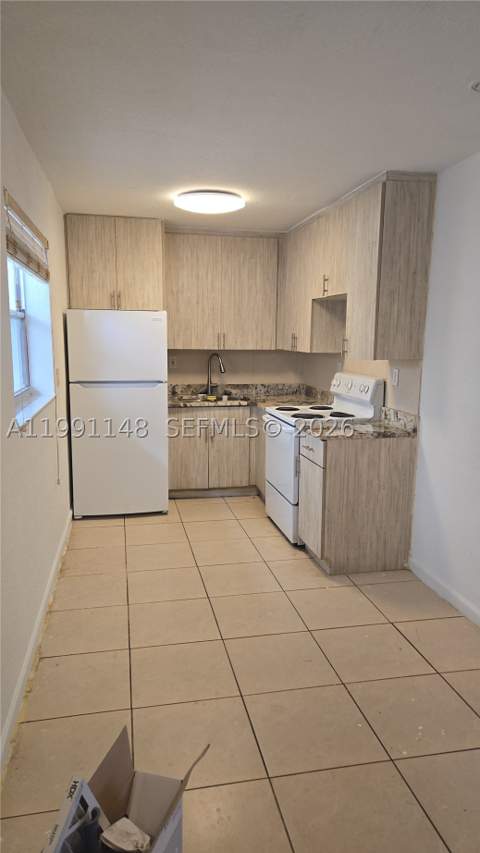 12890 NE 8th Ave 107, North Miami FL - photo 15 of 17