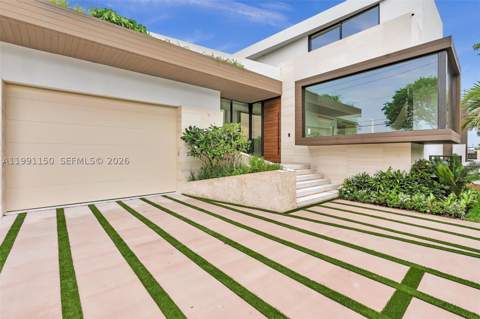 535 N Shore Dr, Miami Beach FL - photo 6 of 52
