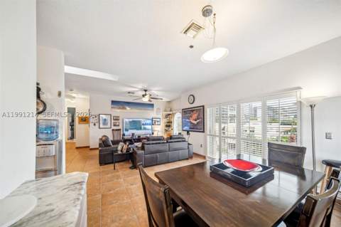 9008 Collins Ave 402, Surfside FL - photo 11 of 62