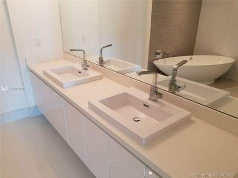 330 Sunny Isles Boulevard 5-703, Sunny Isles Beach FL - photo 6 of 14