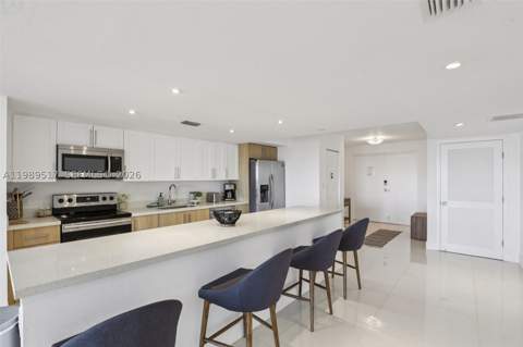 1100 100th St 703, Bay Harbor Islands FL - photo 14 of 37