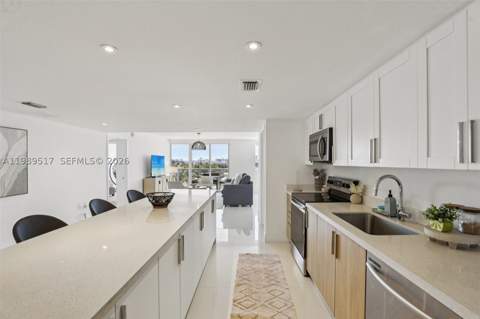1100 100th St 703, Bay Harbor Islands FL - photo 15 of 37