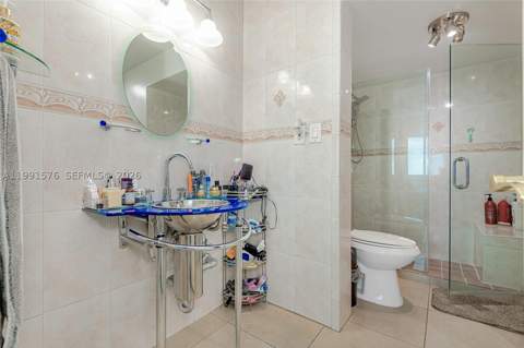 7135 Collins Ave 625, Miami Beach FL - photo 23 of 32