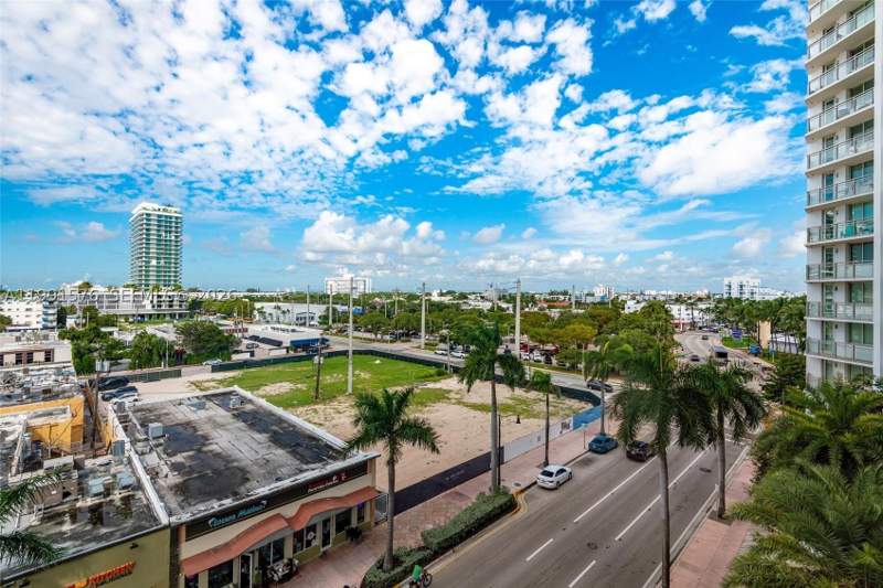 2 bedroom Condominium at 7135 Collins Ave 625, Burleigh House Condo, Miami Beach — photo 5