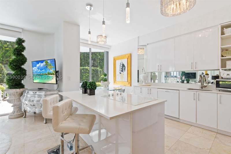 2 bedroom Condominium at 3530 Mystic Pointe Dr 114, Mystic Pointe Tower 500 C, Aventura — photo 4