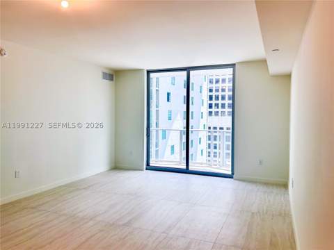 77 SE 5th St. 3614, Miami FL - photo 11 of 44