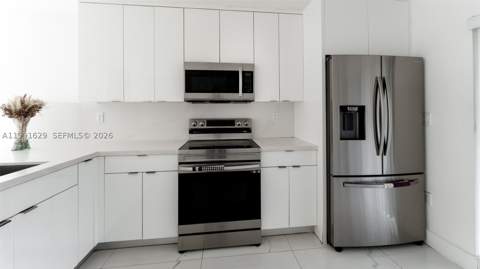 22226 SW 98th Pl, Cutler Bay FL - photo 7 of 33