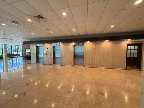 400 Kings Point Dr 604, Sunny Isles Beach FL - photo 13 of 22