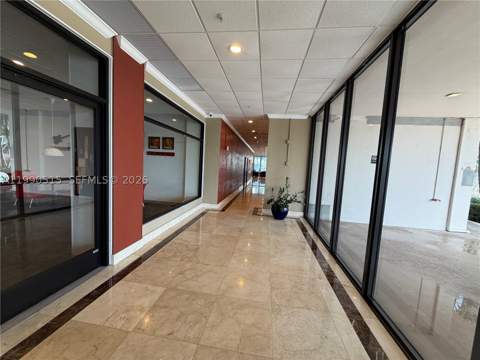 400 Kings Point Dr 604, Sunny Isles Beach FL - photo 14 of 22