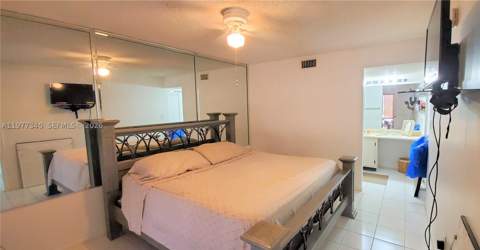 20025 NE 3rd Ct 1, Miami FL - photo 8 of 18