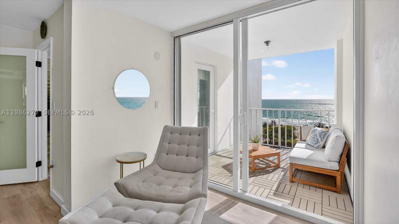 1 bedroom Condominium at 6450 Collins Ave 903, Ocean Park Condo, Miami Beach — photo 2