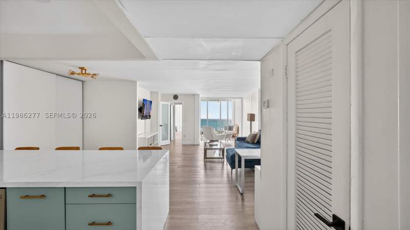 1 bedroom Condominium at 6450 Collins Ave 903, Ocean Park Condo, Miami Beach — photo 4